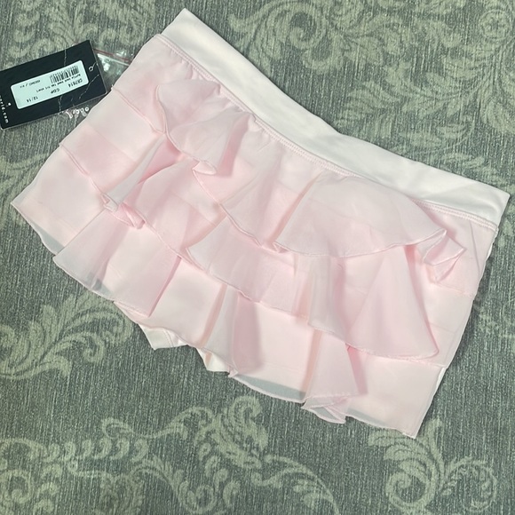 Bloch - Ruffle Back Bike Shorts w/ Beads - Light Pink #CR7614 - Picture 2 of 10